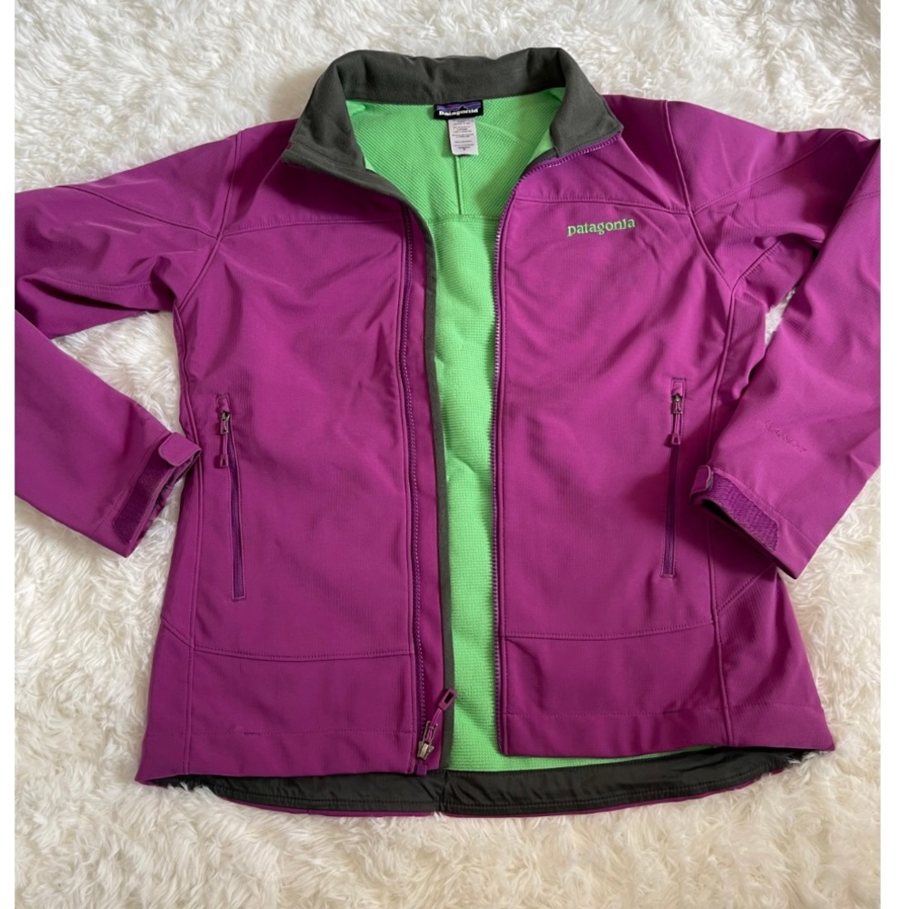 Patagonia Hard shell Women’s jacket